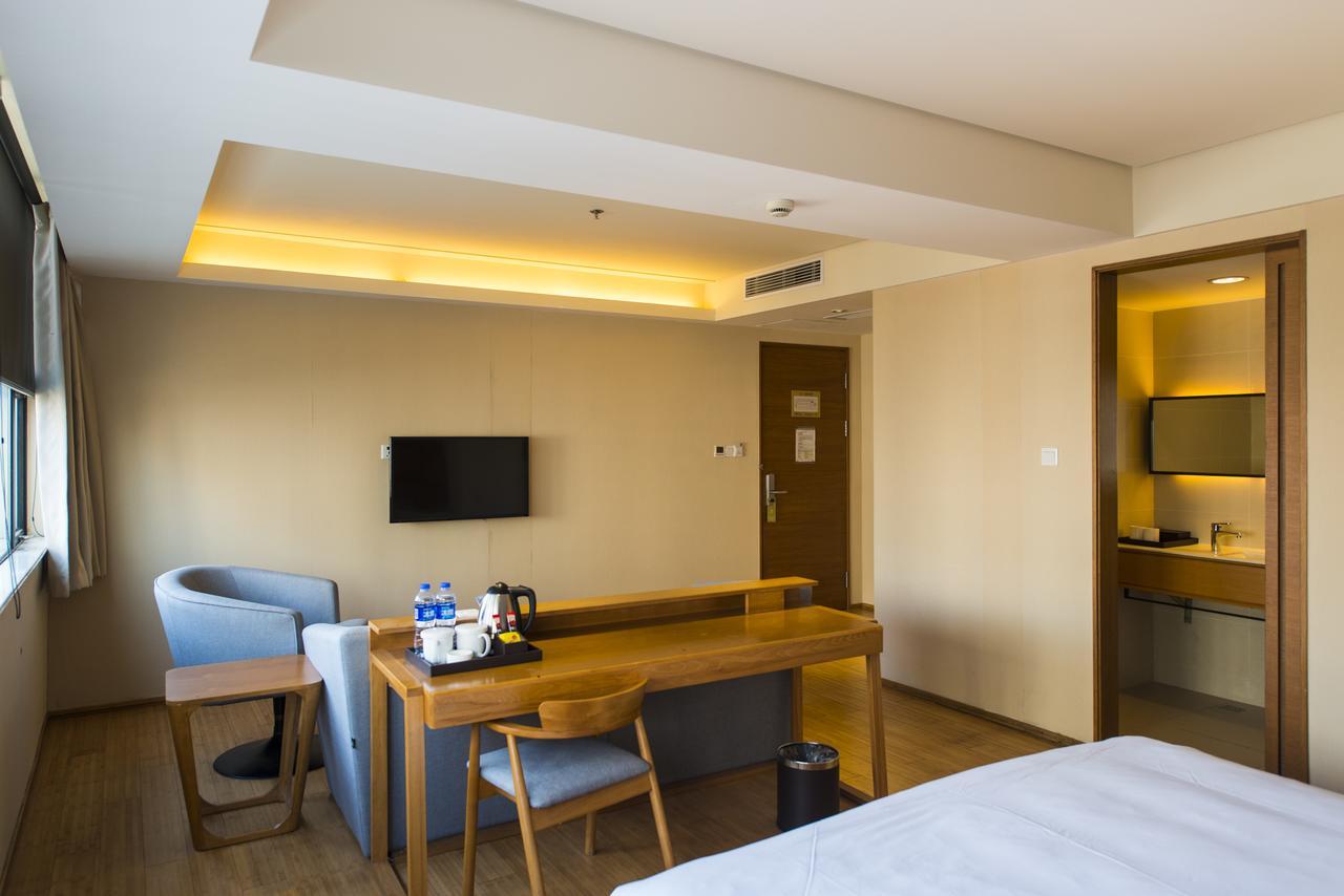 Ji Hotel Shanghai Kangqiao Xiupu Road Exteriör bild