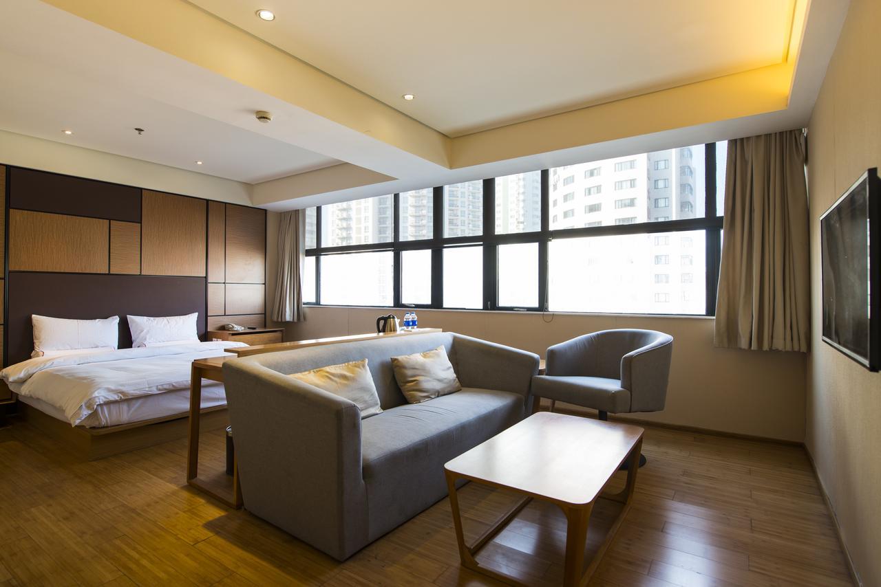 Ji Hotel Shanghai Kangqiao Xiupu Road Exteriör bild