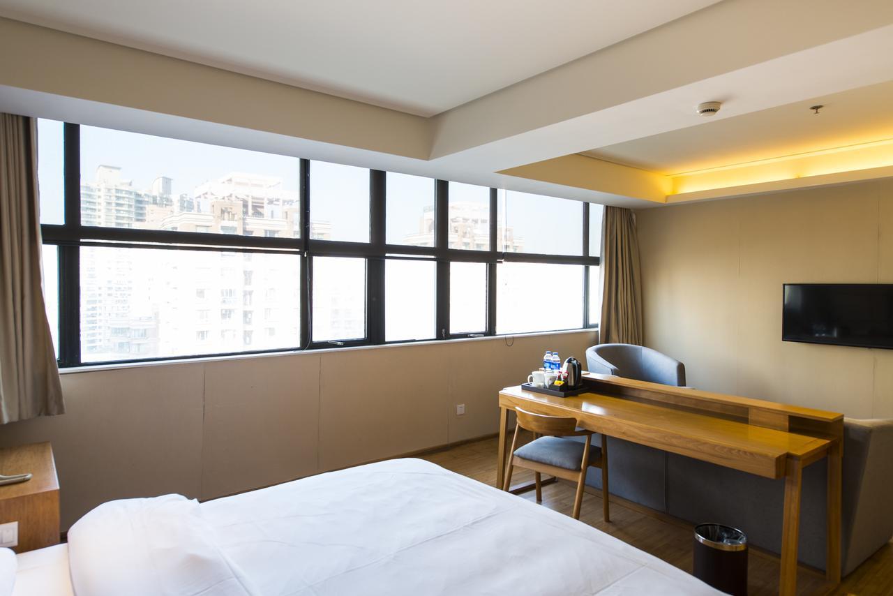 Ji Hotel Shanghai Kangqiao Xiupu Road Exteriör bild