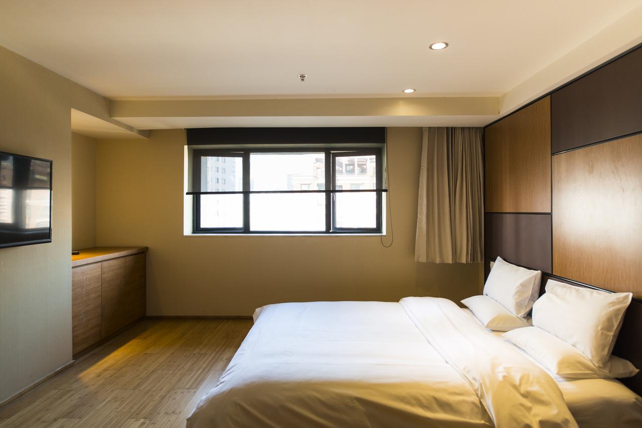 Ji Hotel Shanghai Kangqiao Xiupu Road Exteriör bild